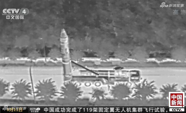 黑暗中出鞘!东风21C夜间发射