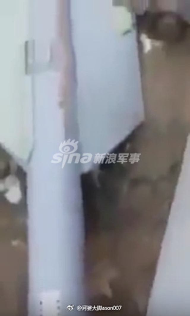 沙特王爷兵又出糗：疑似F16战机被也门胡塞击落