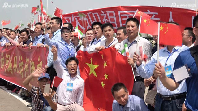 不打算买外贸版吗？中国052C舰艇编队访问伊朗