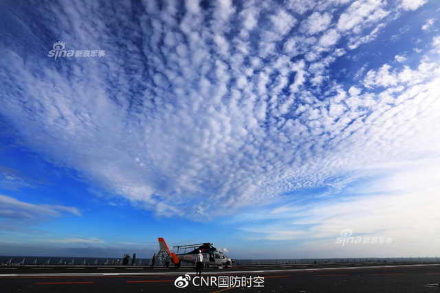 辽宁舰编队已穿过台湾海峡:满载歼15一级战备