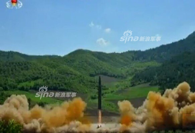 朝鲜高调试射火星14弹道导弹！正值美国独立日