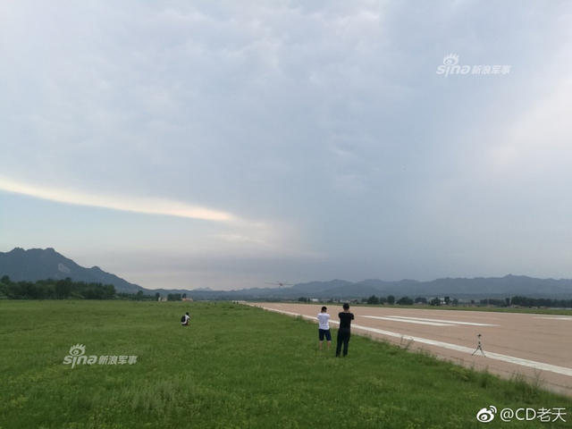中国量产型彩虹5无人机首飞！航程高达6500公里