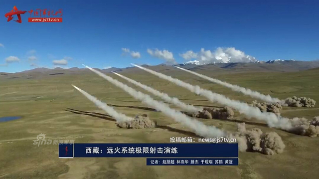 对付印度杀手锏！中国PHL03火箭炮齐射火力强劲