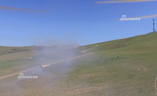 沙场秋点兵!看解放军阅兵地点-朱日和训练基地