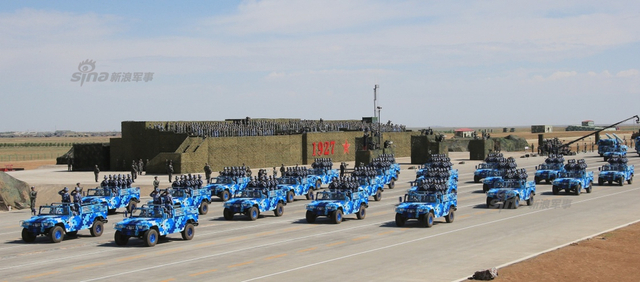 38张图看遍建军90周年阅兵方队!中国军力缩影