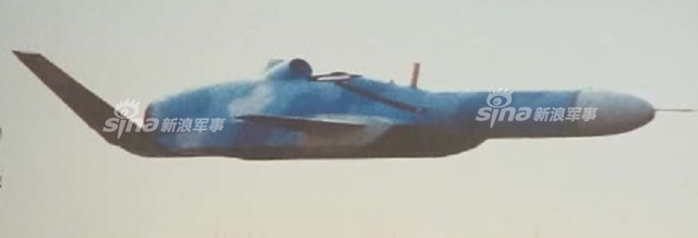 解放军展示无人机蜂群的图解：可摧毁航空母舰