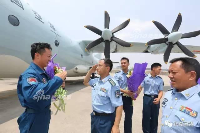鲲鹏扬国威！解放军运20运输机首次在阅兵亮相