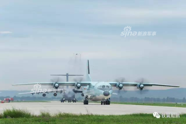 鲲鹏扬国威！解放军运20运输机首次在阅兵亮相