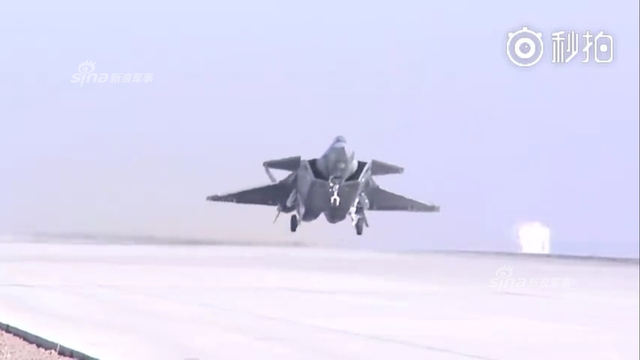 国之利剑已出鞘！解放军五架歼20战机划破长空
