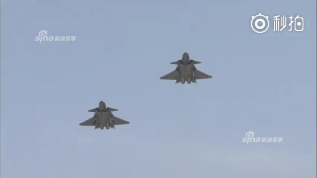 国之利剑已出鞘！解放军五架歼20战机划破长空