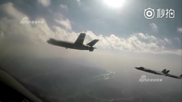 国之利剑已出鞘！解放军五架歼20战机划破长空