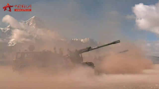多种打印!解放军在西藏高原进行精确打击演练