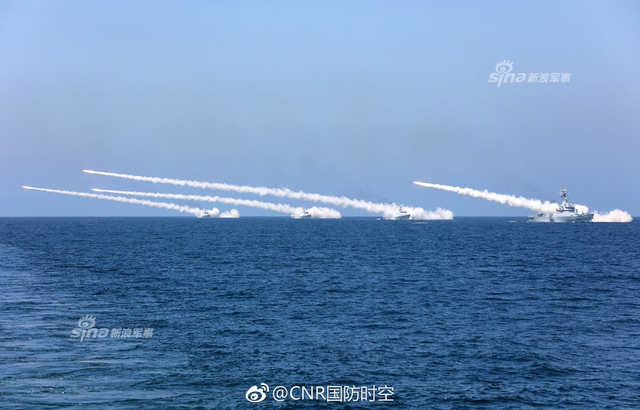 反舰导弹齐射相当震撼！中国海军在黄渤海演习