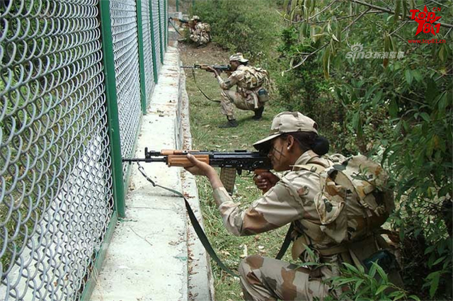 在班公湖和解放军冲突的印度部队：还有女兵？