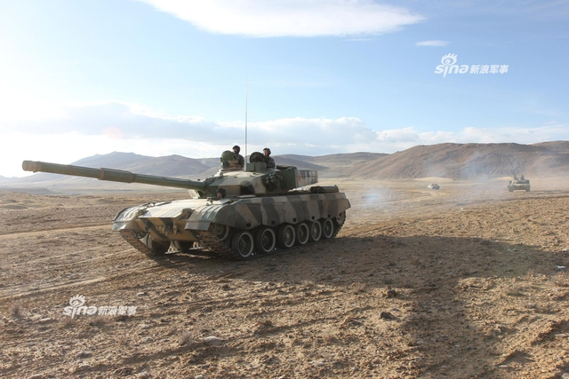 中国96A坦克高原演练:对印度越界我们仁至义尽
