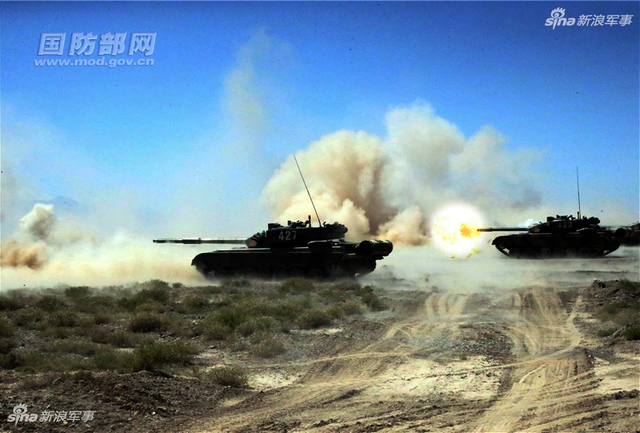 中国96A坦克高原演练:对印度越界我们仁至义尽