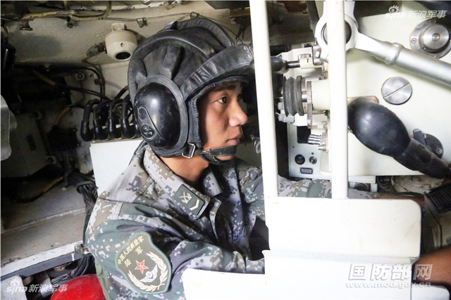 中国96A坦克高原演练:对印度越界我们仁至义尽