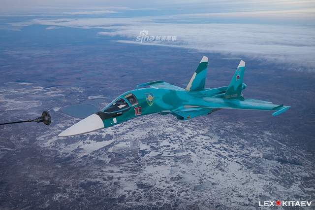 颜值担当鸭嘴兽!俄空军最新一批苏34首次空中加油