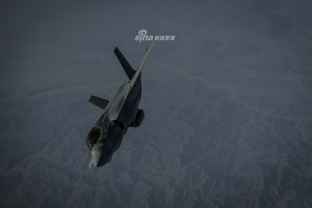 尽显狰狞外形！美海军陆战队F35B实战剪影很有型