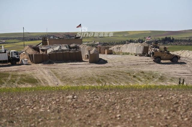 敢动一下试试？美军不甩土耳其继续在叙利亚增兵建基地