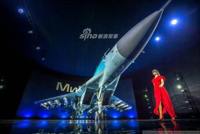 俄空军正式列装米格35战斗机