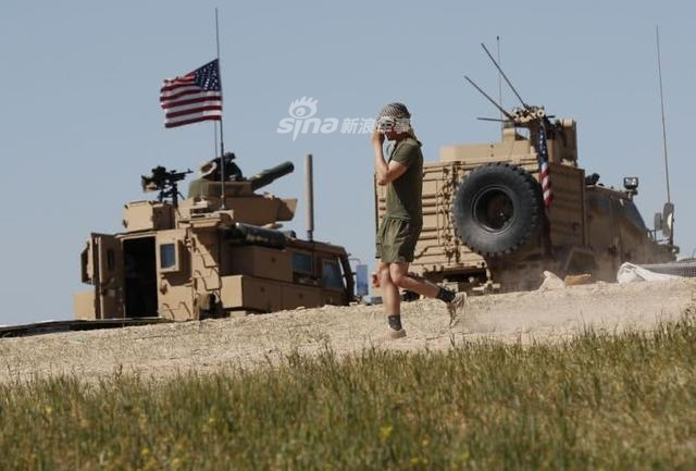 敢动一下试试？美军不甩土耳其继续在叙利亚增兵建基地