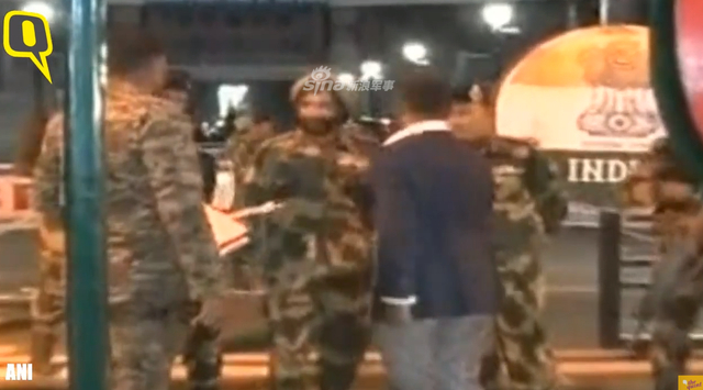 等你等到我心碎！巴基斯坦正式将被俘飞行员移交印度