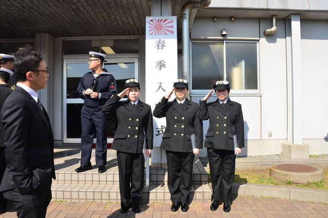 喜欢舰娘不？日本海上自卫队的未来掌握在这些人手中