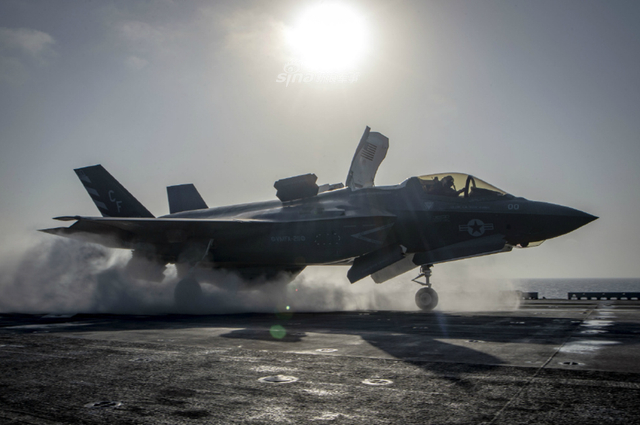 回顾首杀前夕:进行首次实战的美军F35B起飞瞬间