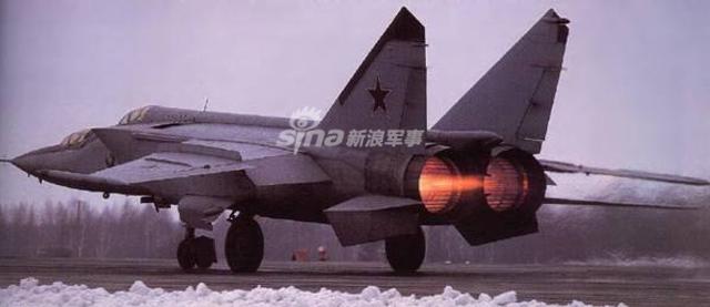 冷战苏米格25难挡美SR71侦察机