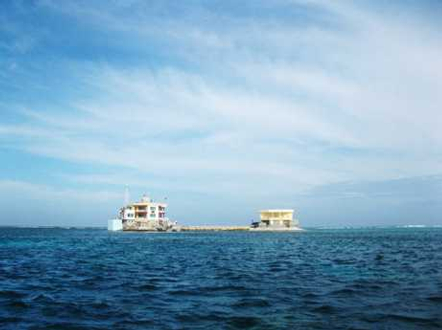 识相就赶紧滚！中国空军大批轰6K巡视越占我南海岛礁