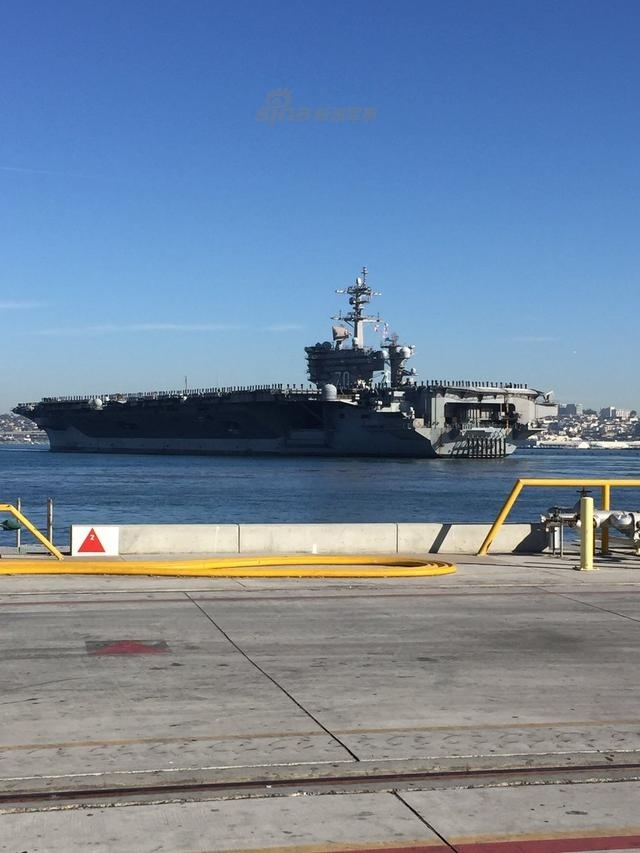 特朗普咄咄逼人！美航母刚离越南又携日本赴南海军演