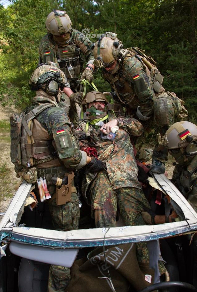 什么活都能接!德军ksk特种部队战力堪比美军绿扁帽