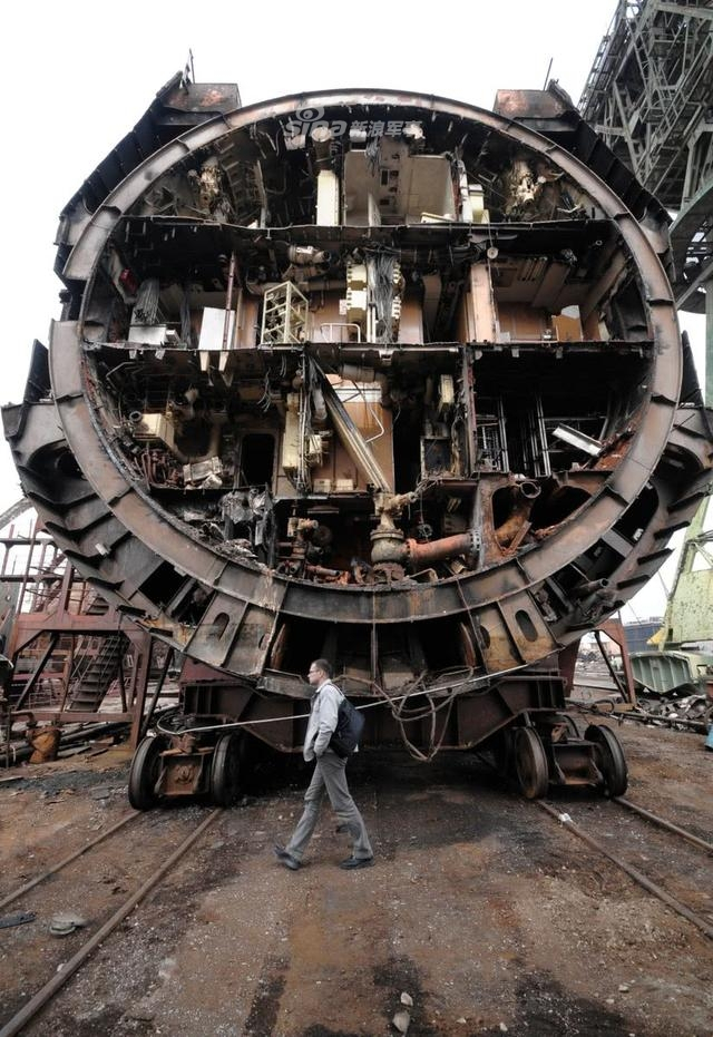 不如送中国玩玩！俄罗斯拆除一艘核潜艇要花22亿美元