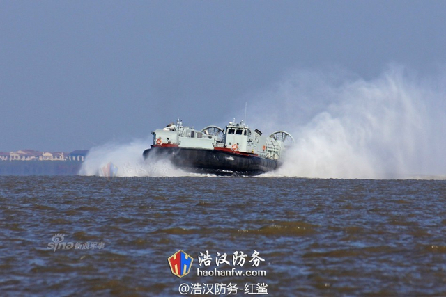 掌控台海主动权！我东部战区海军野马登陆艇训练频繁
