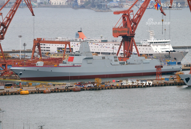 052D干着急！中国新下水055大驱即将完成舾装