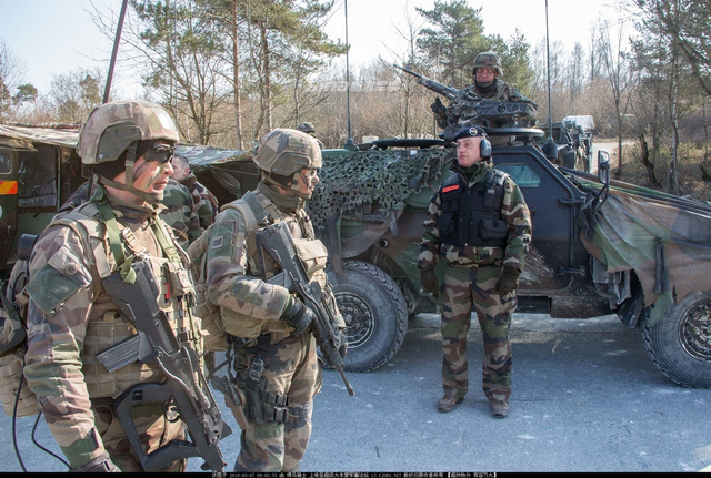 欧盟顶梁柱军容惨淡！法德陆军实战联演规模小得可怜