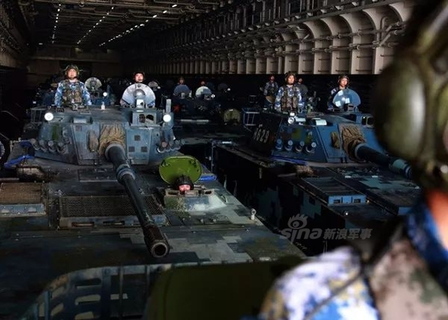 蛟龙入海！中国海军陆战队向世界一流强军发起冲击