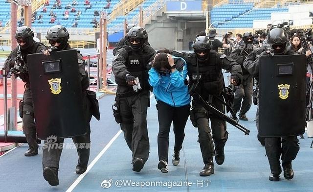 蔡英文企图一个连保卫整个台北