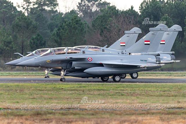 法国交付埃及空军3架阵风战机