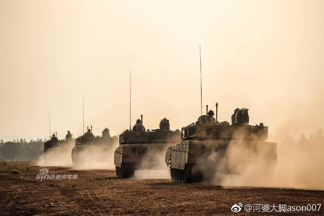 好东西就得显摆！泰国劲曝中国造VT4坦克训练画面