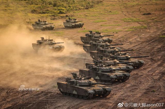 泰国秀中国造VT4坦克训练画面