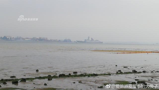 我南海舰队054A玉林舰远航返港