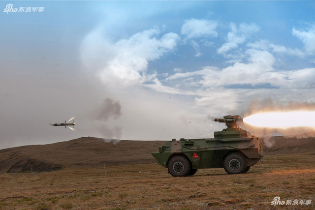 解放军10多个兵种连续48小时高原军演 实施定点爆破