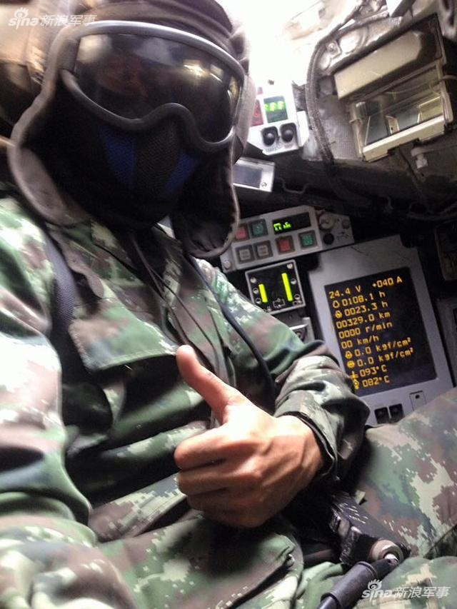 还不扔了全换VT4？泰国军队再秀堡垒M主战坦克