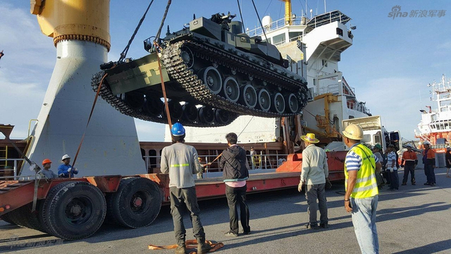 还不扔了全换VT4？泰国军队再秀堡垒M主战坦克