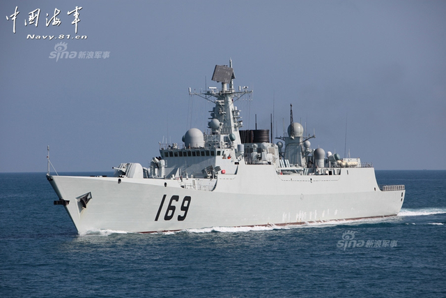 何时上黄埔厂的船台?中国052b驱逐舰奔赴南海