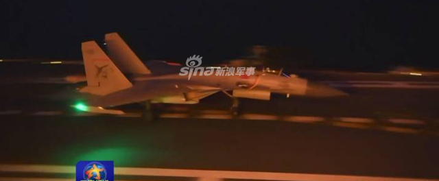 辽宁舰战力暴涨!我军舰载机夜间起降设备曝光