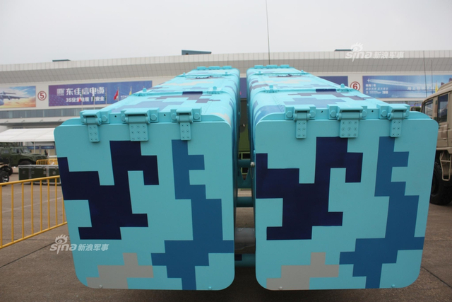 够航母喝一壶！中国全新反舰弹道导弹航展曝首秀