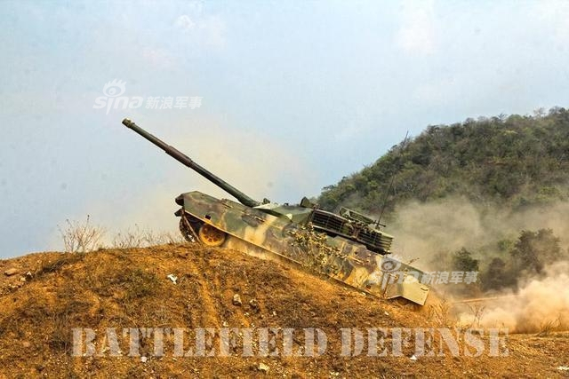 好东西就得显摆！泰国劲曝中国造VT4坦克训练画面